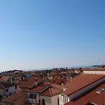 Apartment Elida
