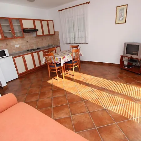 Elida Apartment
