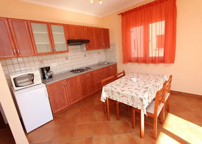 Elida 아파트 로비니