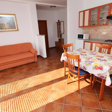 Elida Apartman Rovinj