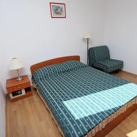 Elida Apartman