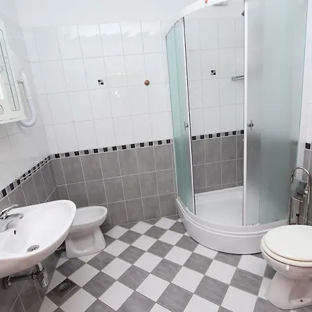Elida Apartman