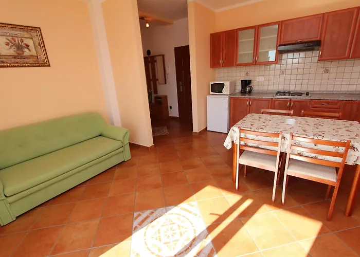 Apartment Elida *