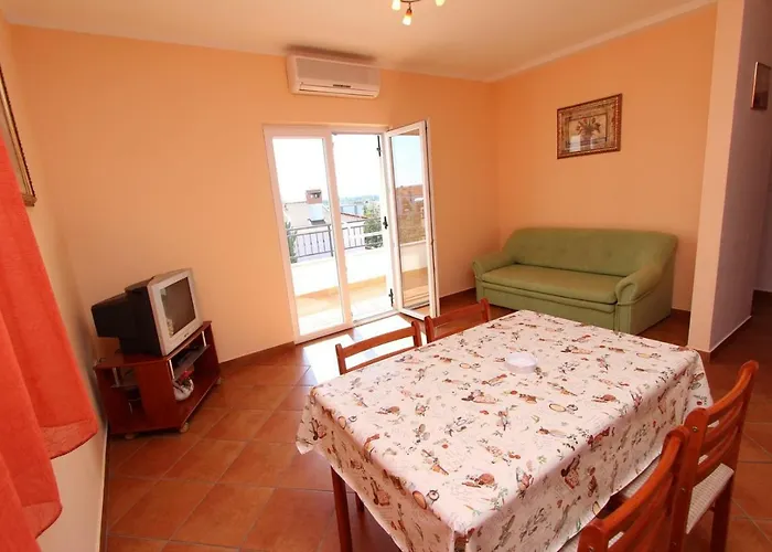 Elida Apartment *
